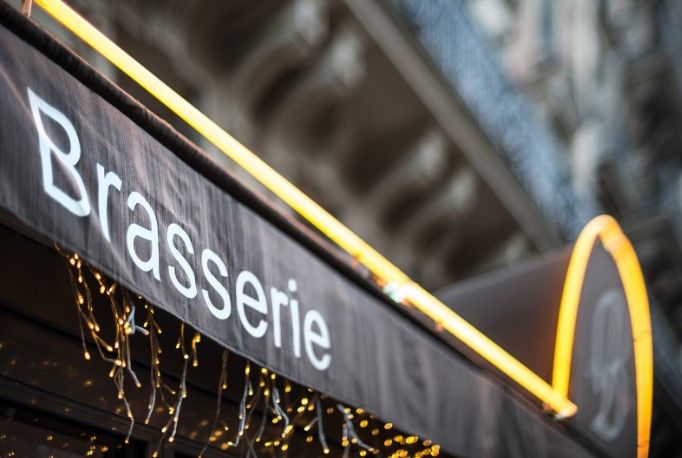 какие шрифты подходят для вывески салона красоты